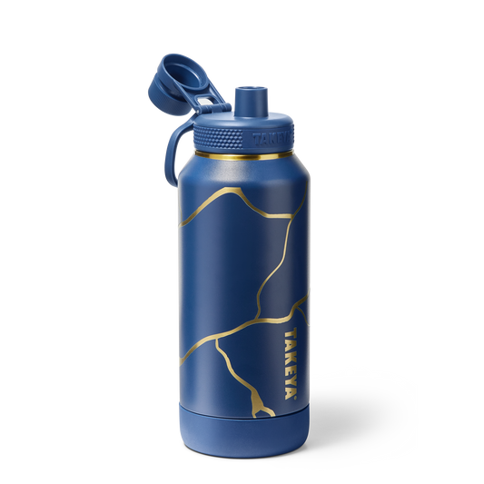 kintsugi-water-bottle-with-spout-lid-w1 TKS_SP25_SptBtl_GoldMarine_32oz_51390_v2_sRGB_SHD.png